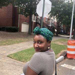 Meet your Posher, Amirah